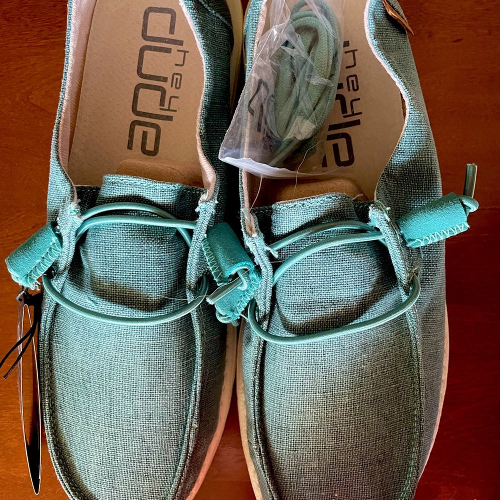 Hey Dude - Wendy sz 8 Chambray Aqua NWT
